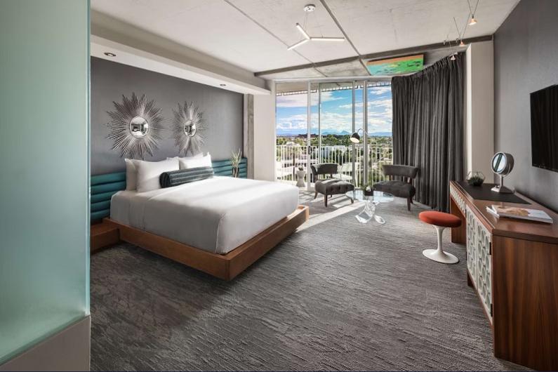 Golf Getaway Extravaganza: The Allure of Hotel Valley Ho in Scottsdale