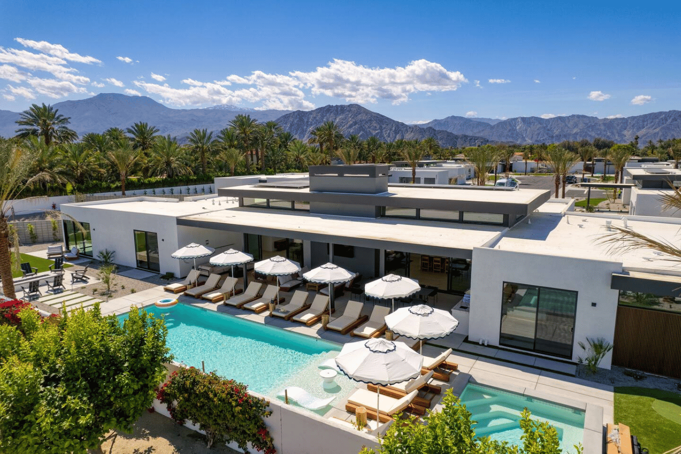 Polo Villas Bella - La Quinta's Premier Group Retreat