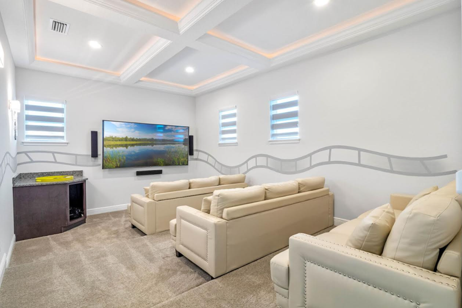 Orlando - 10 Bedroom Private Vacation Home - Image 3