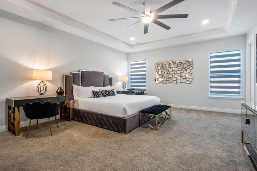 Orlando - 10 Bedroom Private Vacation Home - Image 1