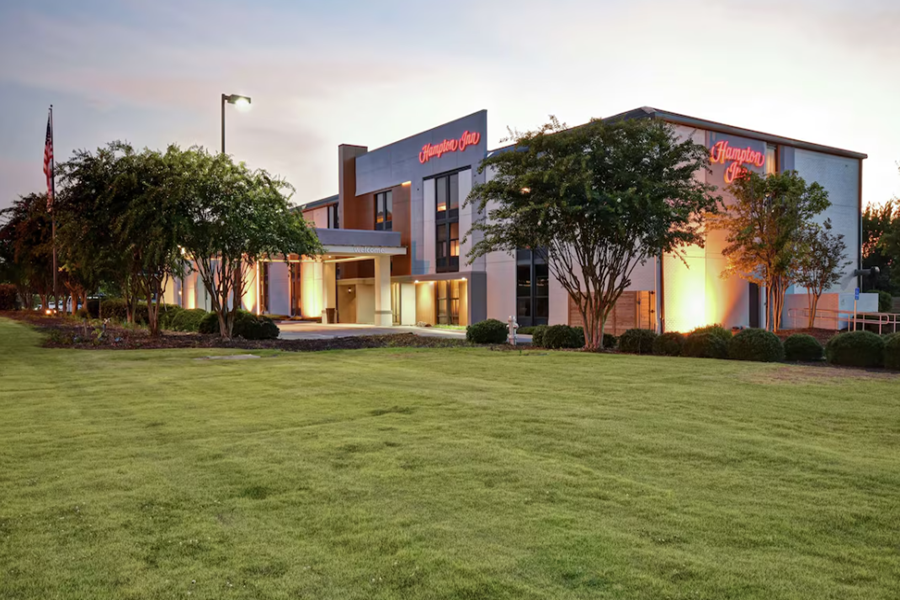 Auburn - Hampton Inn Auburn