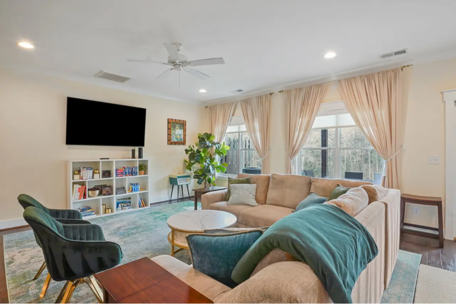 Birmingham - Private Townhome - 4 Bedroom / 2 Bath - RTJ Oxmoor Valley - 4 Beds