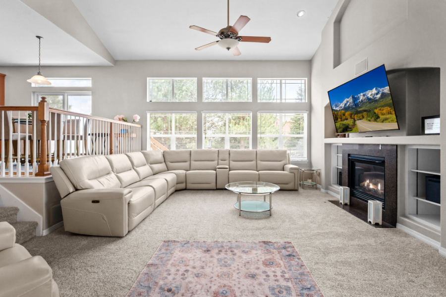 Denver - Vacation Home - 4 Bedrooms / 3 Bath - Aurora Reservoir - 4 Beds