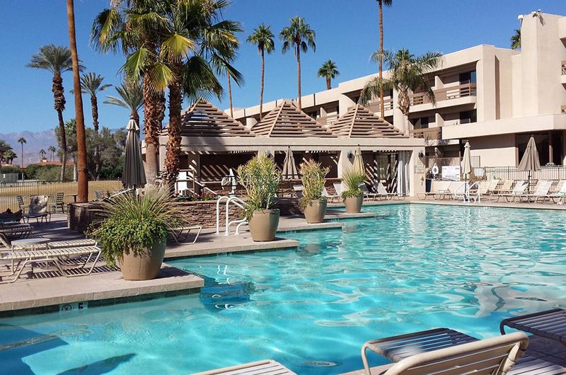 Indian Wells Golf Resort - Image 4
