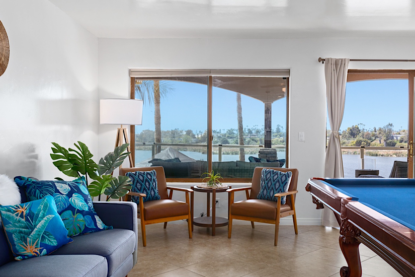 C2375-0 9 Bedroom Waterfront Views of The Ocean - Image 5