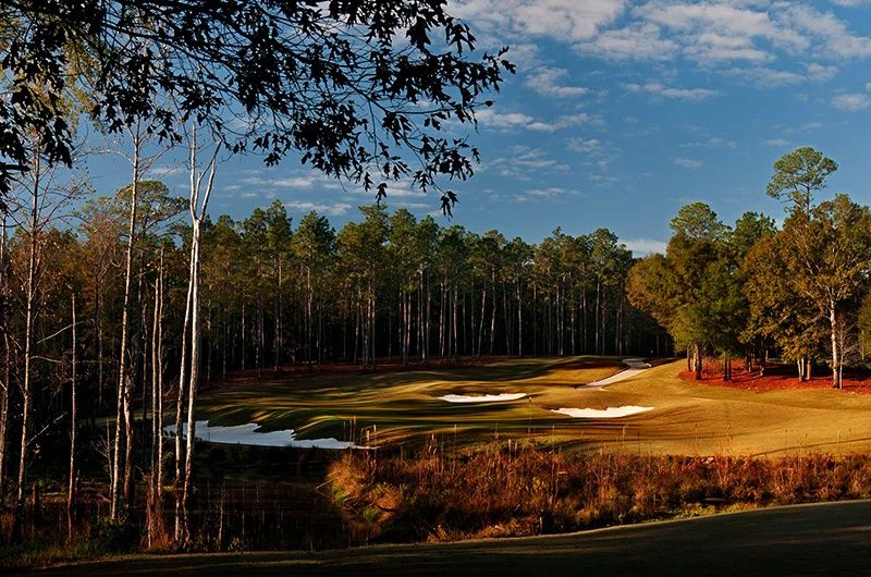 Play at the Magnolia Grove Short Course