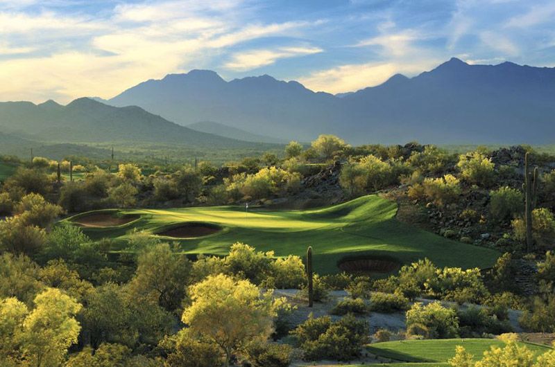 Arizona Unlimited Golf - 4 Nights / 3 Rounds in a 4 bedroom townhome near Old Town Scottsdale
